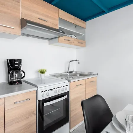 Sea Front In 2 Ixia (Rhodes)