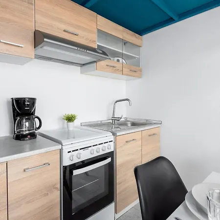 Sea Front In 2 Apartman *