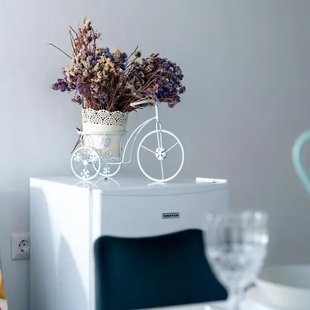 Sea Front In 2 Apartamento